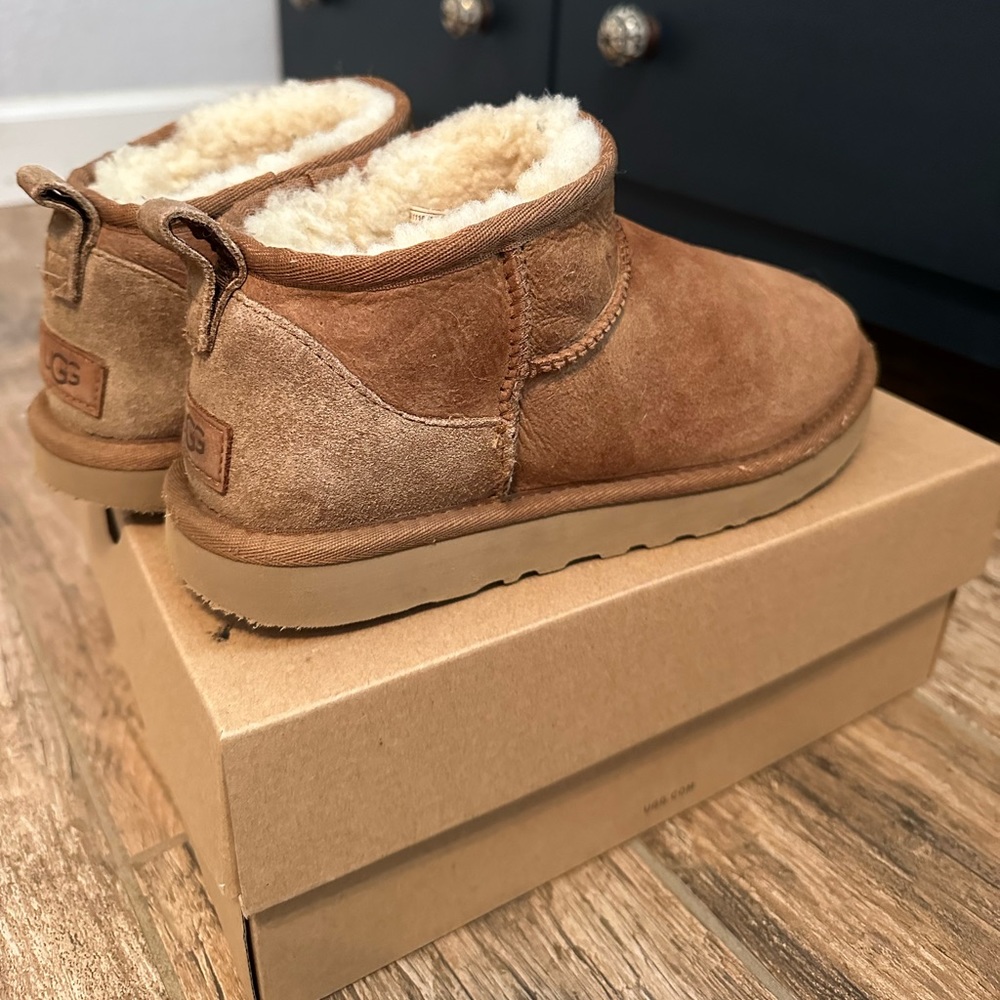 UGG classic ultra mini chestnut